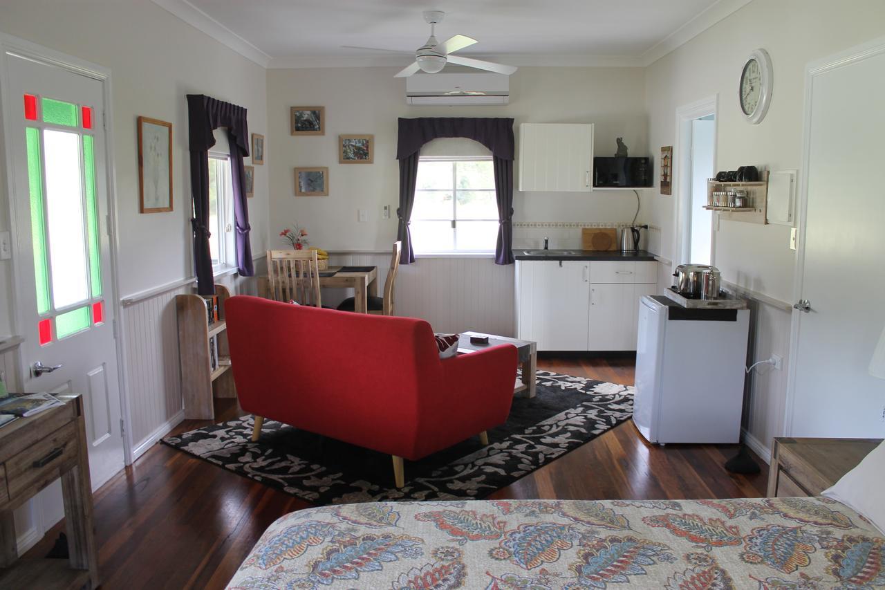 The Dollhouse Cottage Horseshoe Creek ภายนอก รูปภาพ
